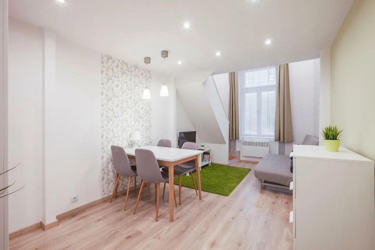 Apartment Palace Quarter Brody Budapest 0*,